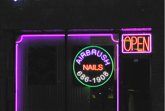 Retail decorative piece