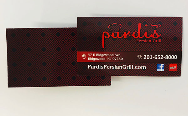 Business Card Glossy paper and full color in both sides
